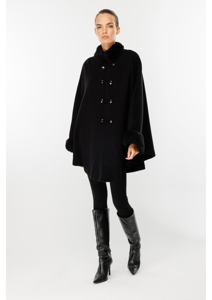 Yaka Kürklü Triko Panço-Siyah fırsatları