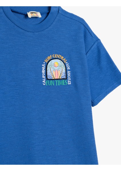 Bisiklet Yaka Kısa Kollu Nakış Detaylı Pamuklu Tişört modelleri