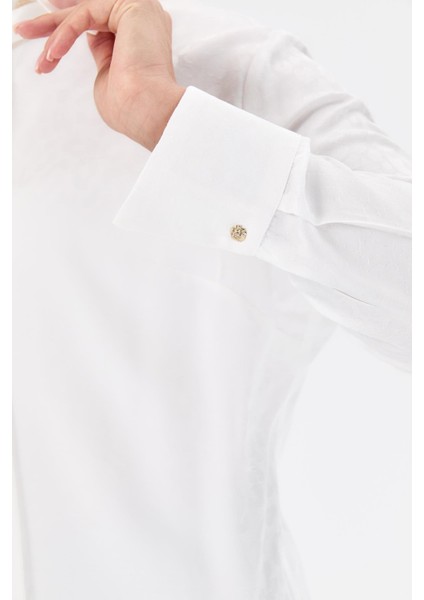 Fular Detaylı Büyük Beden Gömlek-Kemık modelleri