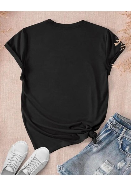 Love Yazı Baskılı Basic T-Shirt fiyatları