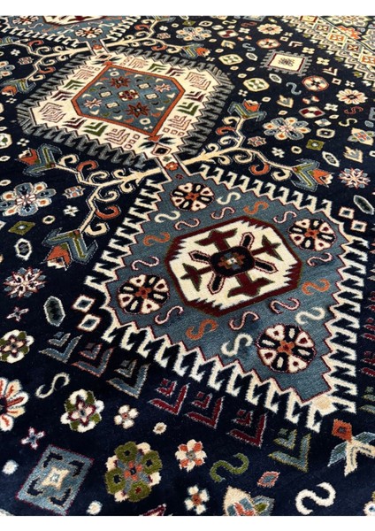 Asaryün Halı Ipek H4320AL Lacivert Ipeksi Geleneksel Renkli Göbekli Klasik Desen Salon Halısı Modern fiyatları