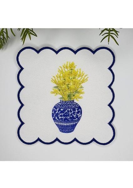 Çini Vazoda Mimoza Çiçeği Nakış Kenar Kumaş Kokteyl Peçetesi 1 Adet
