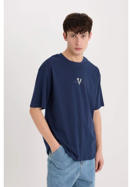 %100 Pamuk Vikings Valhalla Boxy Fit Bisiklet Yaka Sırt Baskılı Kısa Kollu Tişört E0331AX25SP indirimleri