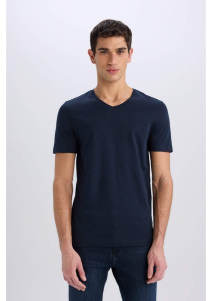 %100 Pamuk Slim Fit Dar Kesim V Yaka Basic Düz Kısa Kollu Tişört M7668AZ25SP