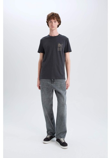 %100 Pamuk Slim Fit Dar Kesim Bisiklet Yaka Baskılı Kısa Kollu Tişört C2131AX25SM