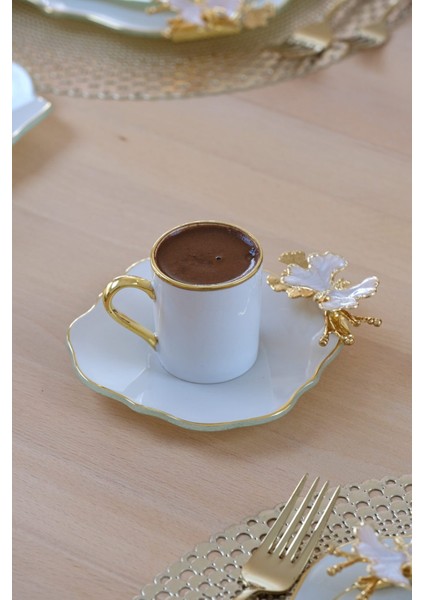 Dolmabahçe Lotus Krem Altın Yaldızlı 6 Kişilik 12 Parça Cam Kahve Takımı