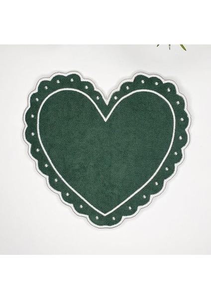 Kalp Şeklinde Nakışlı Yeşil Kumaş Kokteyl Peçetesi 1 Adet