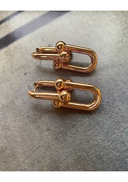 Tiff..metal Yüzeyli Küpe