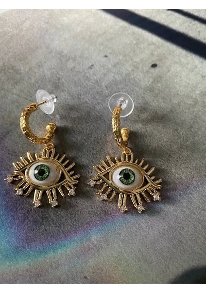 Yeşil Gözlü Küpe