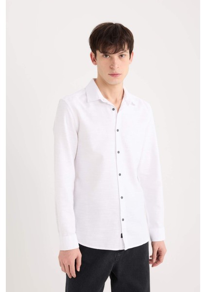 Slim Fit Dar Kesim Pamuklu Basic Düz Uzun Kollu Gömlek A4644AX25SP