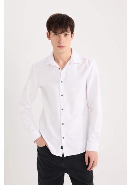 Slim Fit Dar Kesim Pamuklu Basic Düz Uzun Kollu Gömlek A4644AX25SP