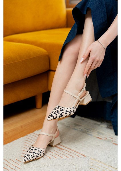 Elsa Bej Leopar Bileğe Dolamalı (4 cm Topuk Boyu ) Sivri Burun Topuklu Babet Ayakkabı fırsatları