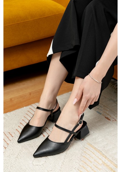 Elsa Siyah Bilek Dolamalı (4 cm Topuk Boyu ) Sivri Burun Topuklu Babet Ayakkabı modelleri