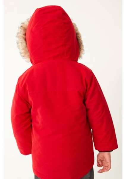 Kırmızı Kapüşonlu Tam Polar Astarlı Suya Dayanıklı Mont fiyatları