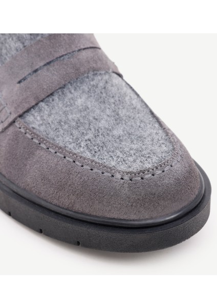 Keçe Detaylı Deri Loafer fiyatları