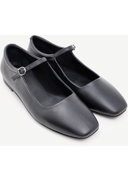 Yumuşak Tabanlı Toka Detaylı Deri Babet fırsatları