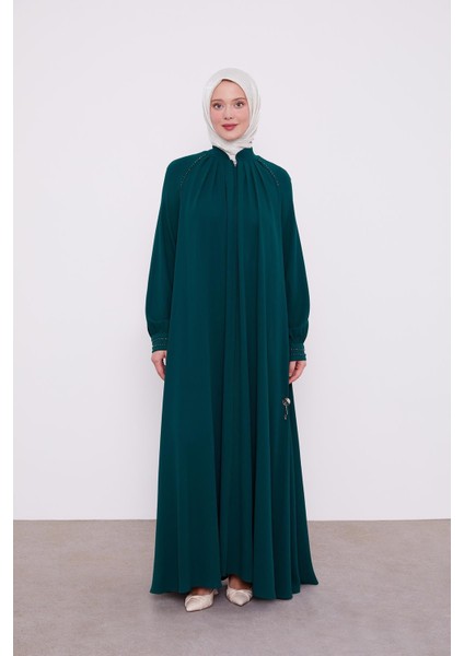 Zümrüt Omuz Taş Detay Ferace fiyatları