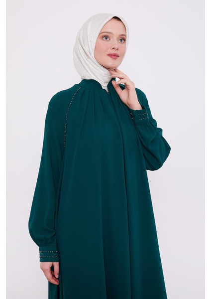 Zümrüt Omuz Taş Detay Ferace indirimleri