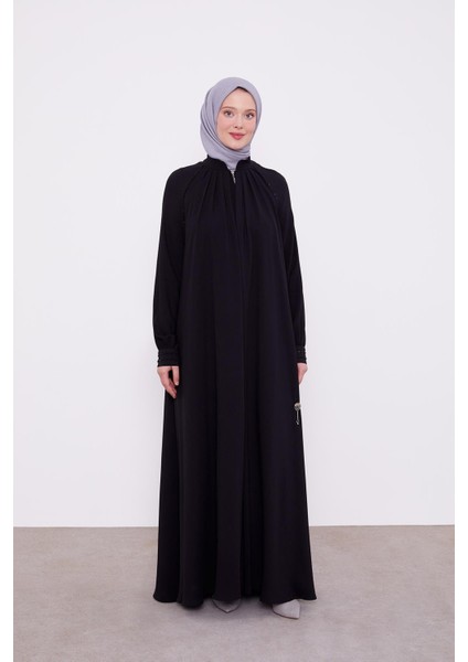 Siyah Omuz Taş Detay Ferace