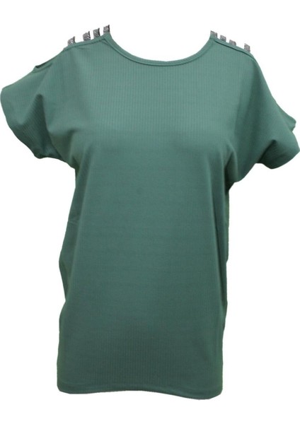 Omuzları Şerit Detay Tişört