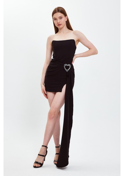 Kemer Detaylı Straplez Yaka Mini Elbise fiyatları