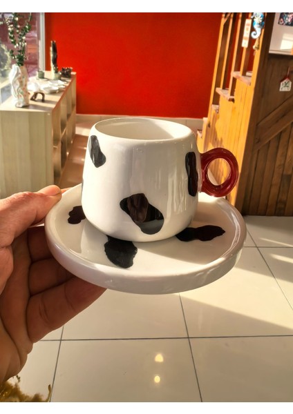 El Yapımı Kırmızı Kulplu Beyaz Üzerine Siyah Desenli Türk Kahve Fincanı , Espresso Fincanı, Kahve Fincanı