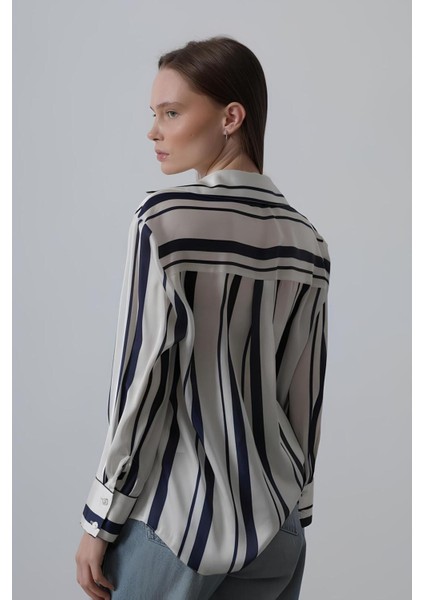 Beyaz Yakalı Çizgili Saten Uzun Kollu Gömlek modelleri