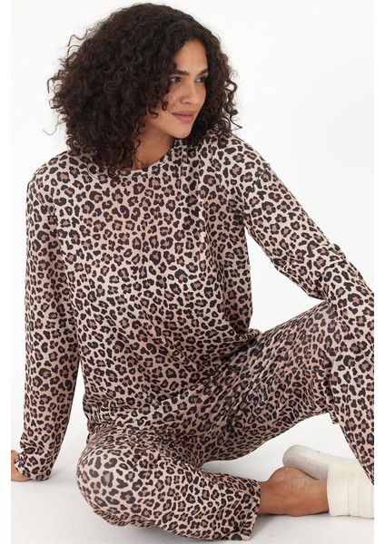 Kadın Uzun Kollu Baskılı Pijama Takımı