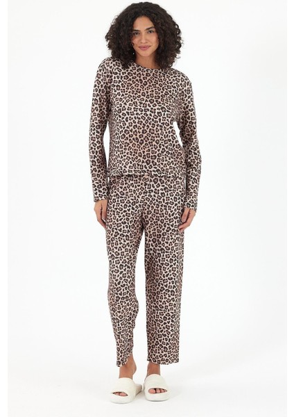 Kadın Uzun Kollu Baskılı Pijama Takımı fiyatları