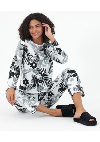 Kadın Uzun Kollu Baskılı Pijama Takımı indirimleri