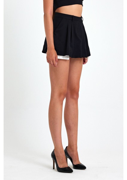 Cep Detaylı Finike Kumaş Rahat Şort Etek fırsatları