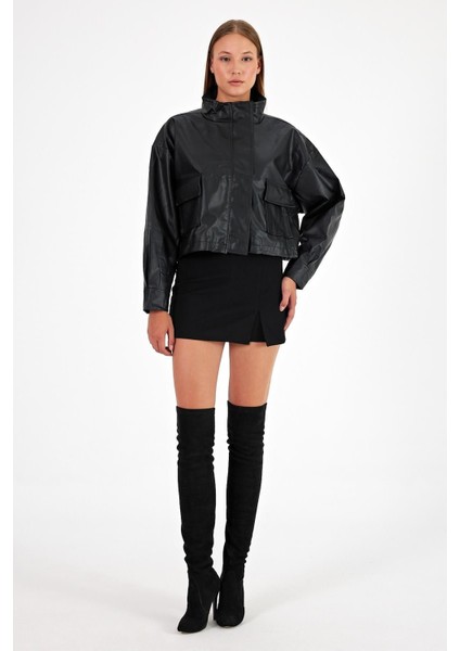Kadın Cepli Oversize Crop Deri Ceket fırsatları