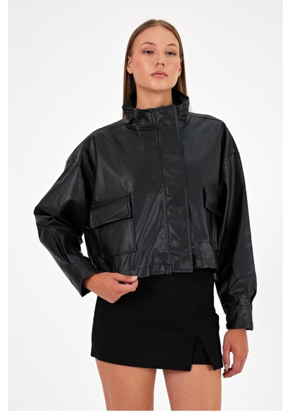 Kadın Cepli Oversize Crop Deri Ceket indirimleri