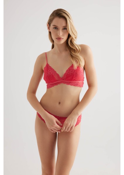 Kadın Dantelli Çıkarılabilir Pedli Balensiz Sütyen modelleri