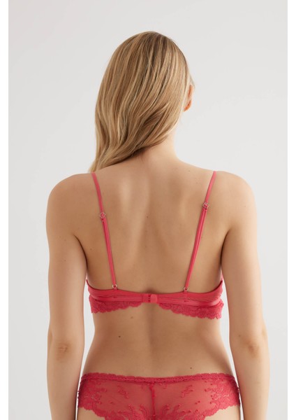 Kadın Dantelli Çıkarılabilir Pedli Balensiz Sütyen fırsatları