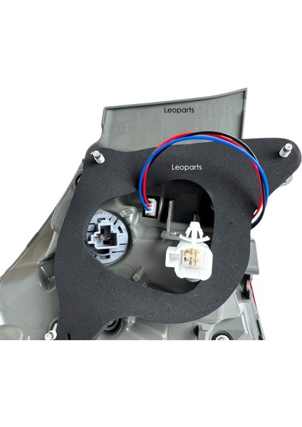 Toyota Corolla Stop Lambası Dış Sağ (Ledli) 2017-2019 81550-02A80
