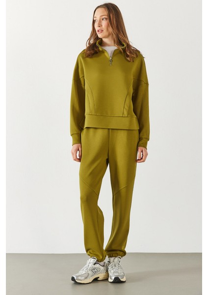 Julia Parçalı Yumuşak Dokulu Jogging Pantolon(Cupro) - Olıve fiyatları