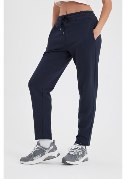 Kadın Larissa Lacivert Regular Fit Pamuklu Eşofman Altı fiyatları