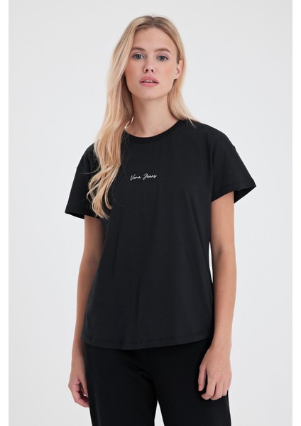 Kadın Bisiklet Yaka Siyah Logo Baskılı Regular Fit Tişört