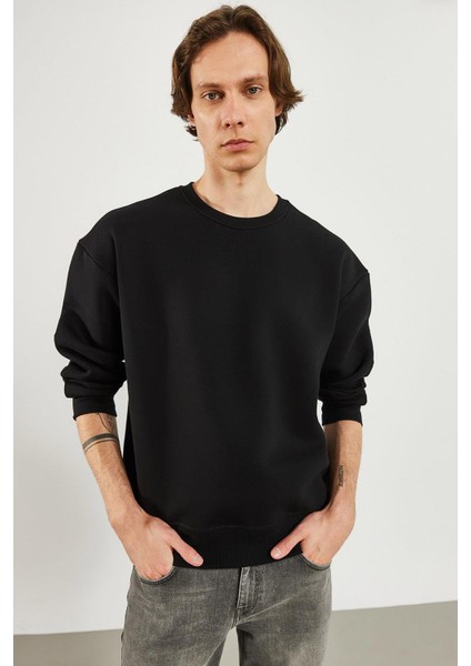 Erkek Clark Siyah Sıfır Yaka Oversize Sweatshirt modelleri