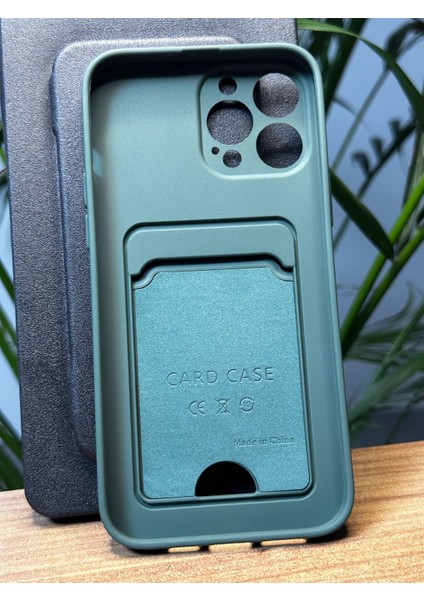 iPhone 13 Pro Darbe Emici Silikon Yapı Deri Görünüm Kamera Çerçeve Koruyuculu Kartlıklı Genncardguard Kılıf