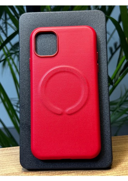 iPhone 14 Pro Hızlı Sarj Magsafeli Özel Dış Deri Kaplama İçi Kadife Korumalı Darbe Emici Gennluxury Kılıf