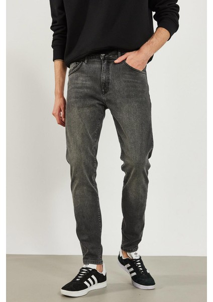 Erkek Smith Antrasit Tapered Fit Jean Pantolon fırsatları