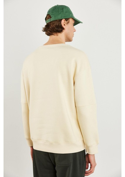 Erkek Clark Kemik Sıfır Yaka Oversize Sweatshirt fiyatları