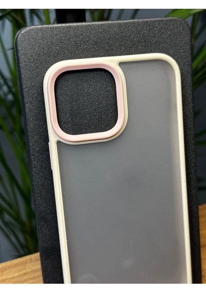iPhone 13 Pro Ultra Darbe Emici Premium Silikon Gennproguard Kılıf