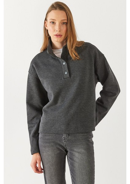 Molly Yakası Çıt Çıtlı Sweatshirt - Antrasit