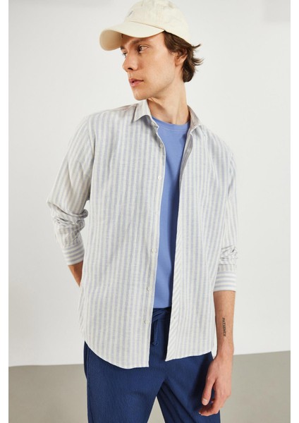 Erkek Steven Regular Fit Mavi Çizgili Oxford Gömlek modelleri