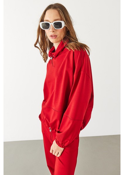 Norah Yakası Detaylı Regular Fit Sweatshirt - Kırmızı fırsatları