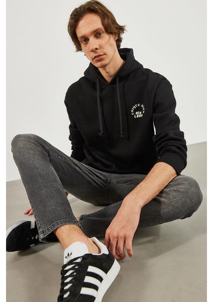 Erkek New Look Siyah Baskılı Sweatshirt fırsatları