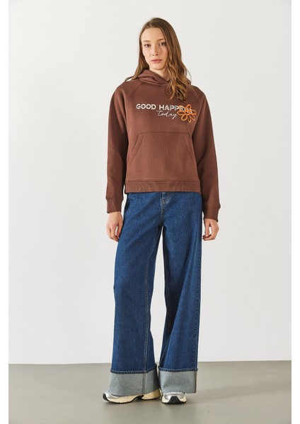 Pasific Baskılı Sweatshirt - Kahverengi modelleri